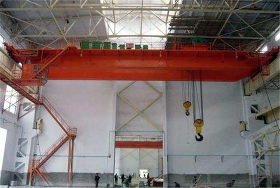 Grue industrielle 5T Crane Double Girder aérien de poutre en tôle 10-15.5KW