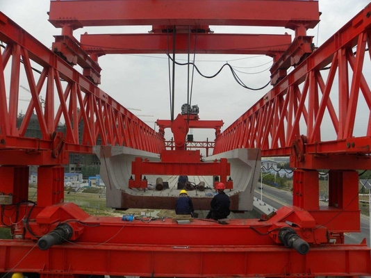 Machine sûre de construction de ponts d'opération de 120 Ton Bridge Erecting Machinery Stable