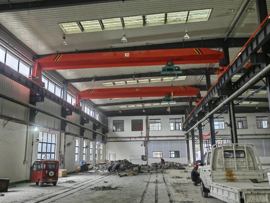 Pont roulant CD/MD pour levage de charges lourdes, classe de travail A3, efficacité et durabilité