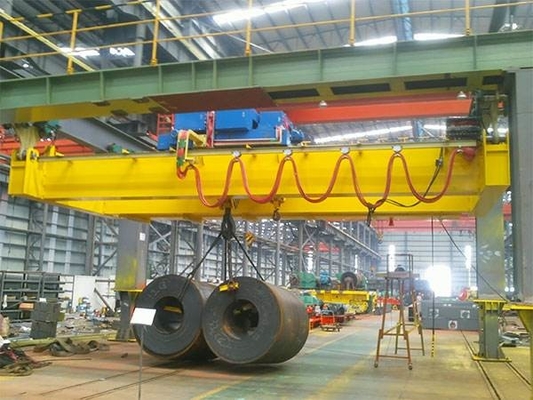 43 kg/m ou QU70 Piste en acier Recommandée grue aérienne à double poutre avec entretien facile